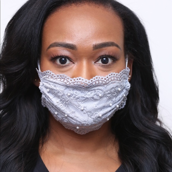 Bridal White Lace & Pearls Face Masks - Picture 2 of 3